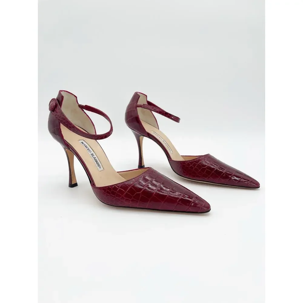 Manolo Blahnik Vintage Burgundy Exotic Alligator Leather Ankle Strap Heels IT 40